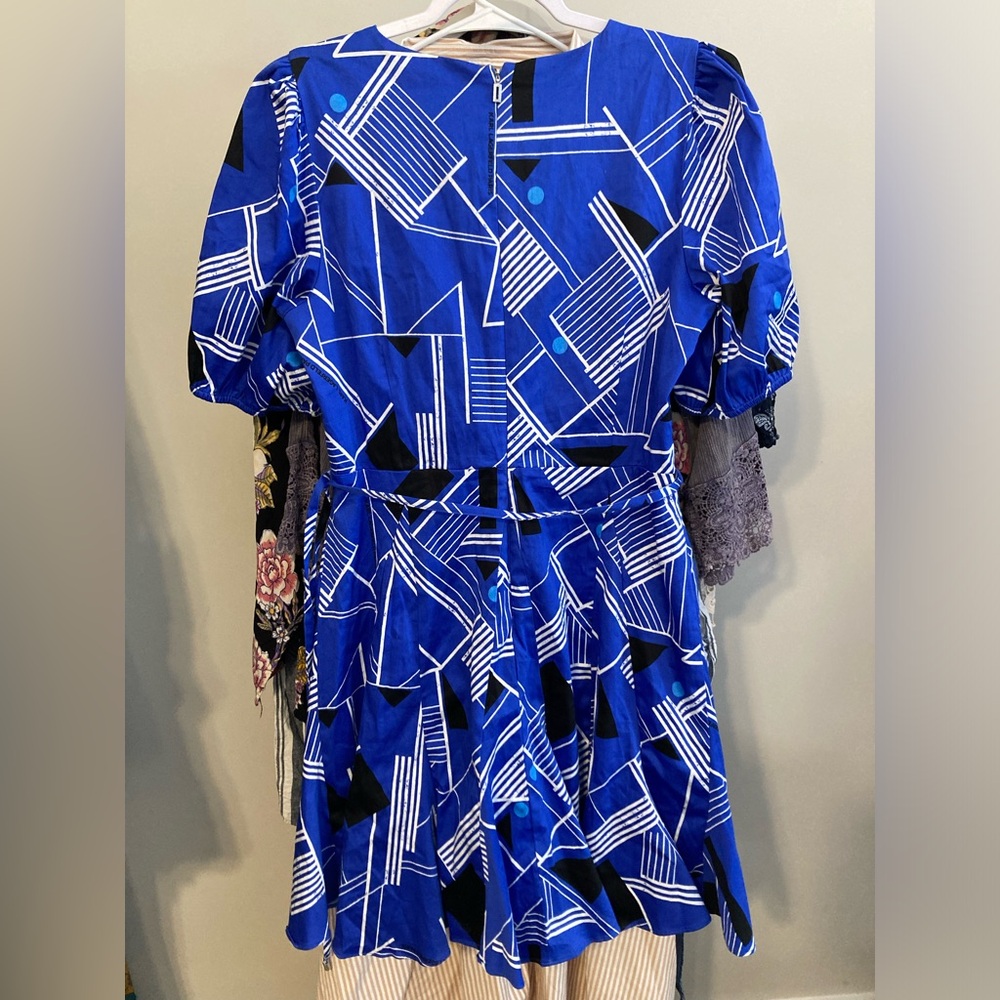 Karl Lagerfeld Paris Geometric Print Wrap Mini Dress Royal Blue Womens Size 12 - Picture 7 of 9
